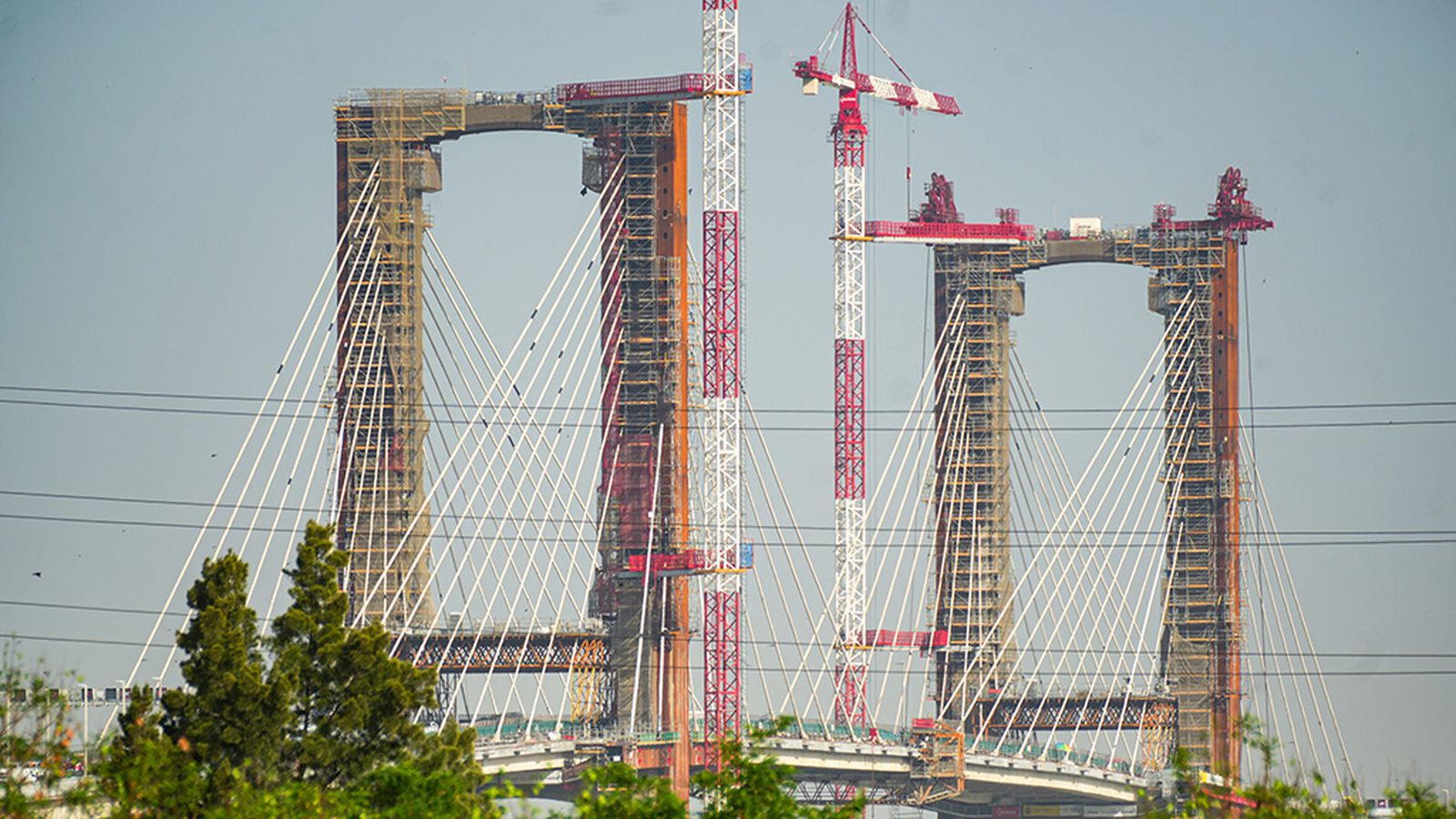 Paralizadas las obras del puente del centenario