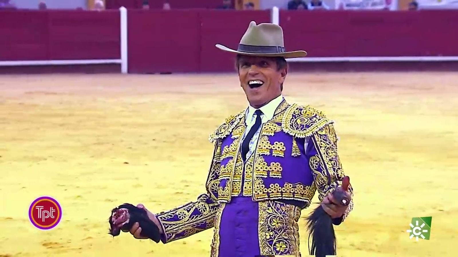 Manuel Díaz El Cordobés torea por primera vez ante su padre