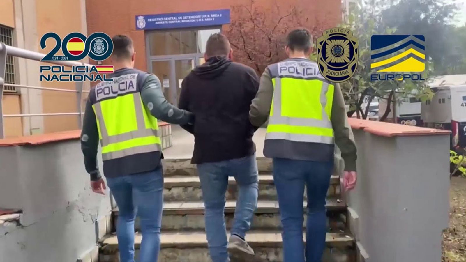 Operación policial contra los narcos del cielo
