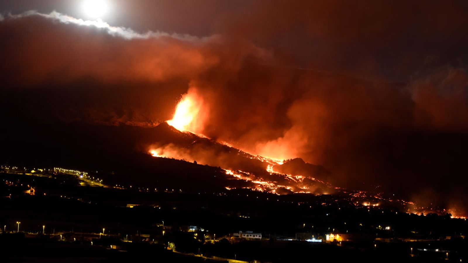 FOTO NUEVA BOCA VOLCÁNICA LA PALMA