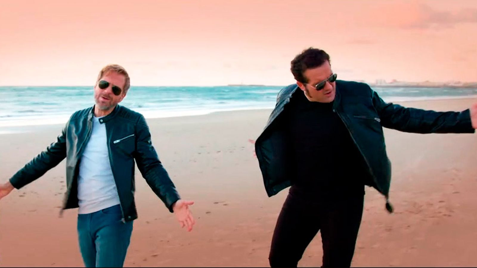 Entre Compadres, videoclip Andy y Lucas   30/11/22   1024x576