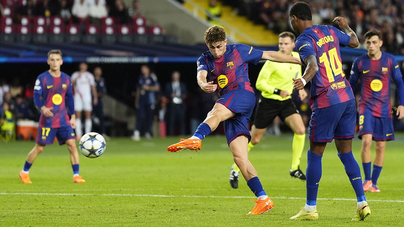 Goleada del Barcelona con triplete de Fermín