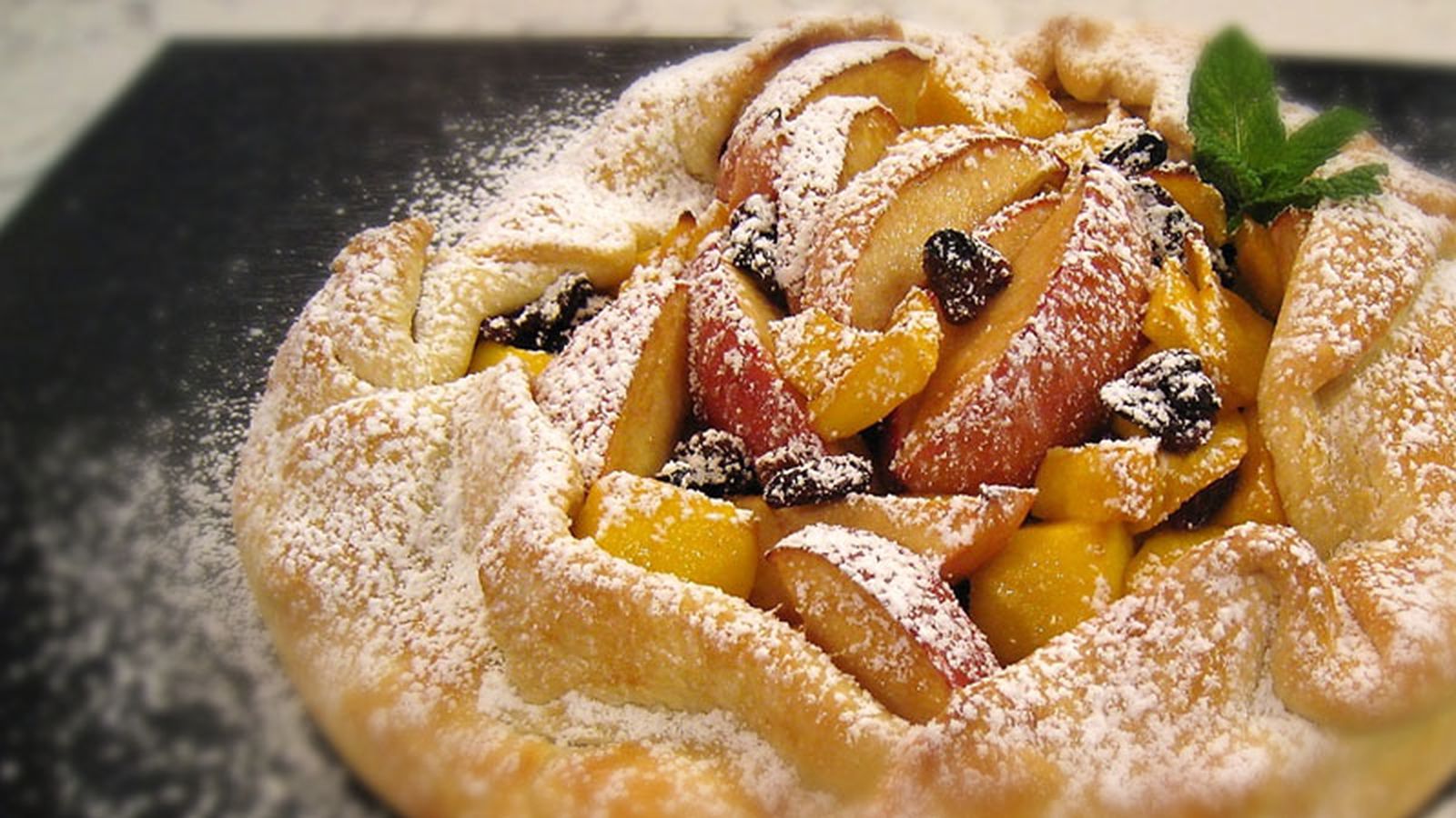800x450 Cómetelo (Tarta de mango, manzana y pasas)