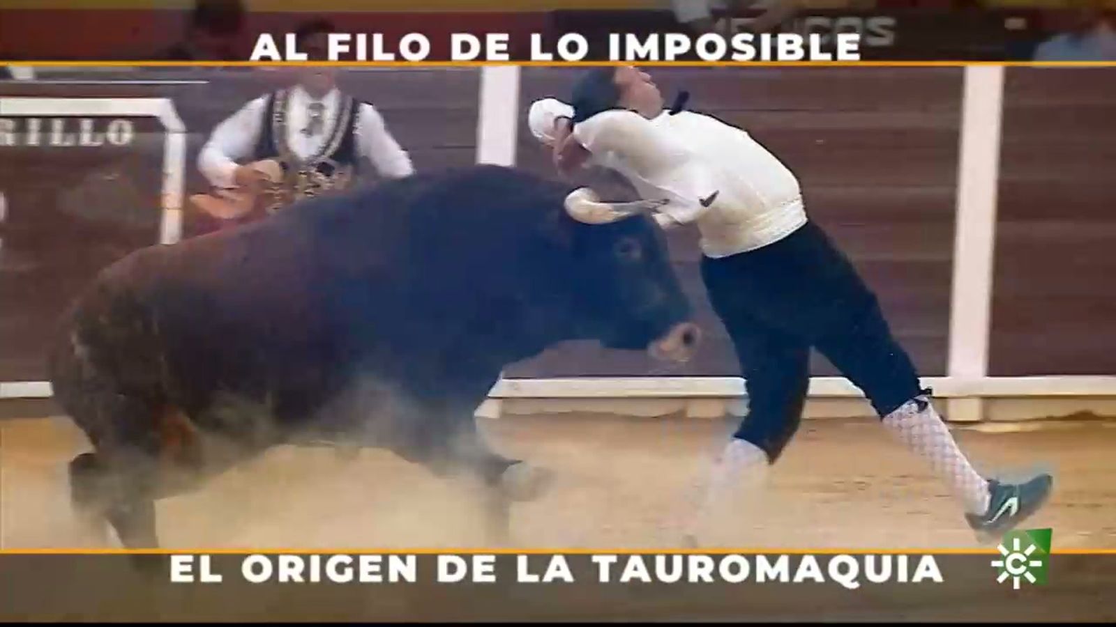 El asombro de torear sin muleta en el concurso de recortadores de Villacarrillo