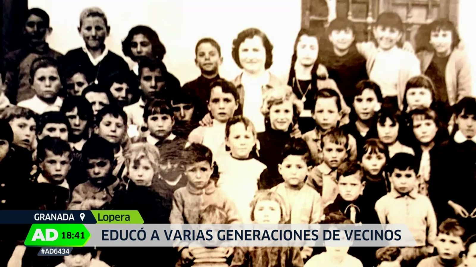 Andalucía directo Tapa Maestra Lopera Antonia foto byn