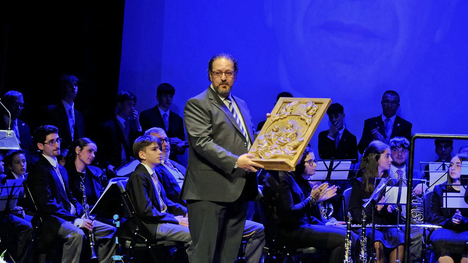 HUELVA RECOGIDA PREMIO HIJO