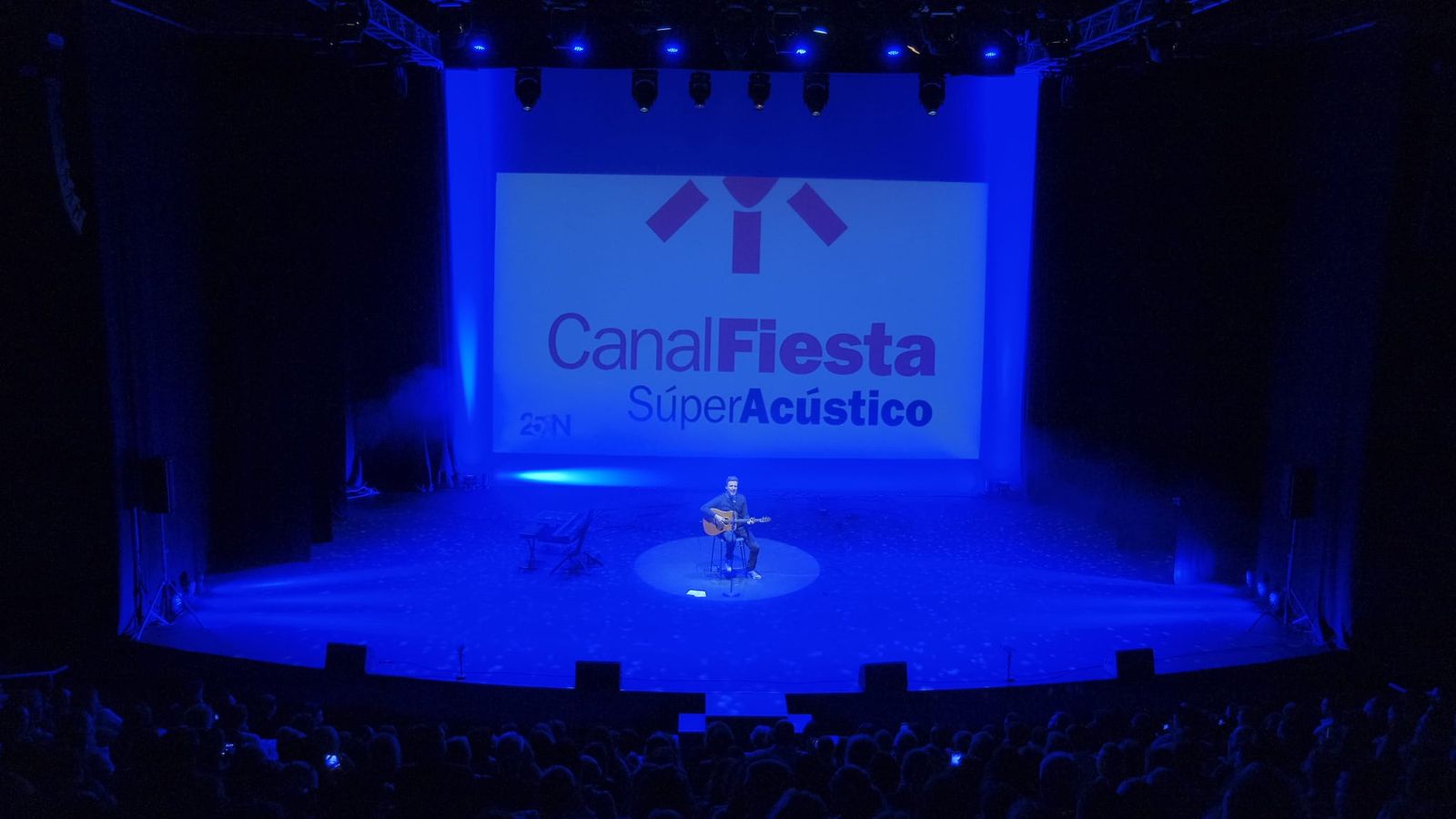 Super acustico Canal Fiesta, 17 mayo