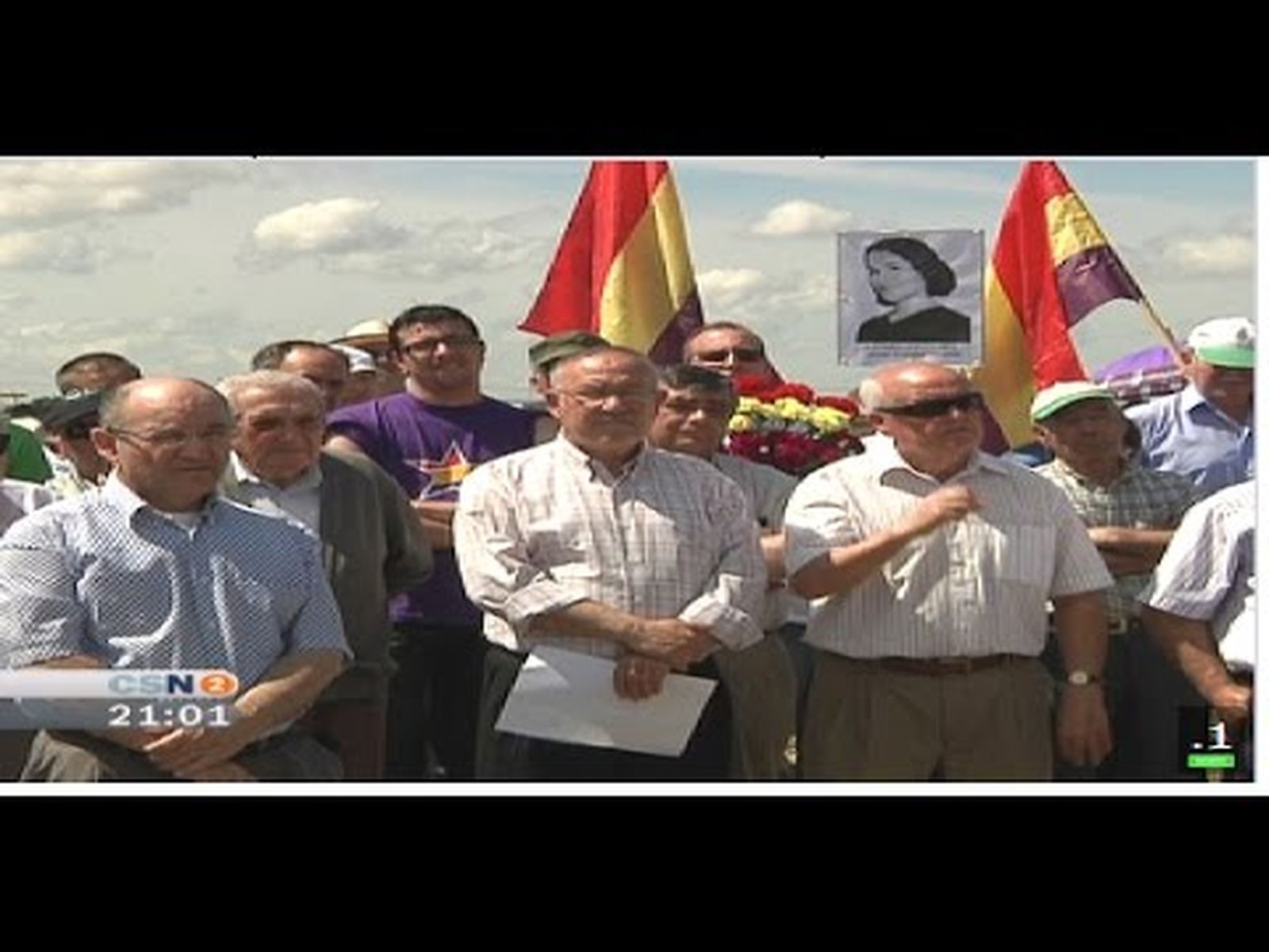 Fuentes de Andalucía: homenaje a 35 mujeres víctimas del franquismo