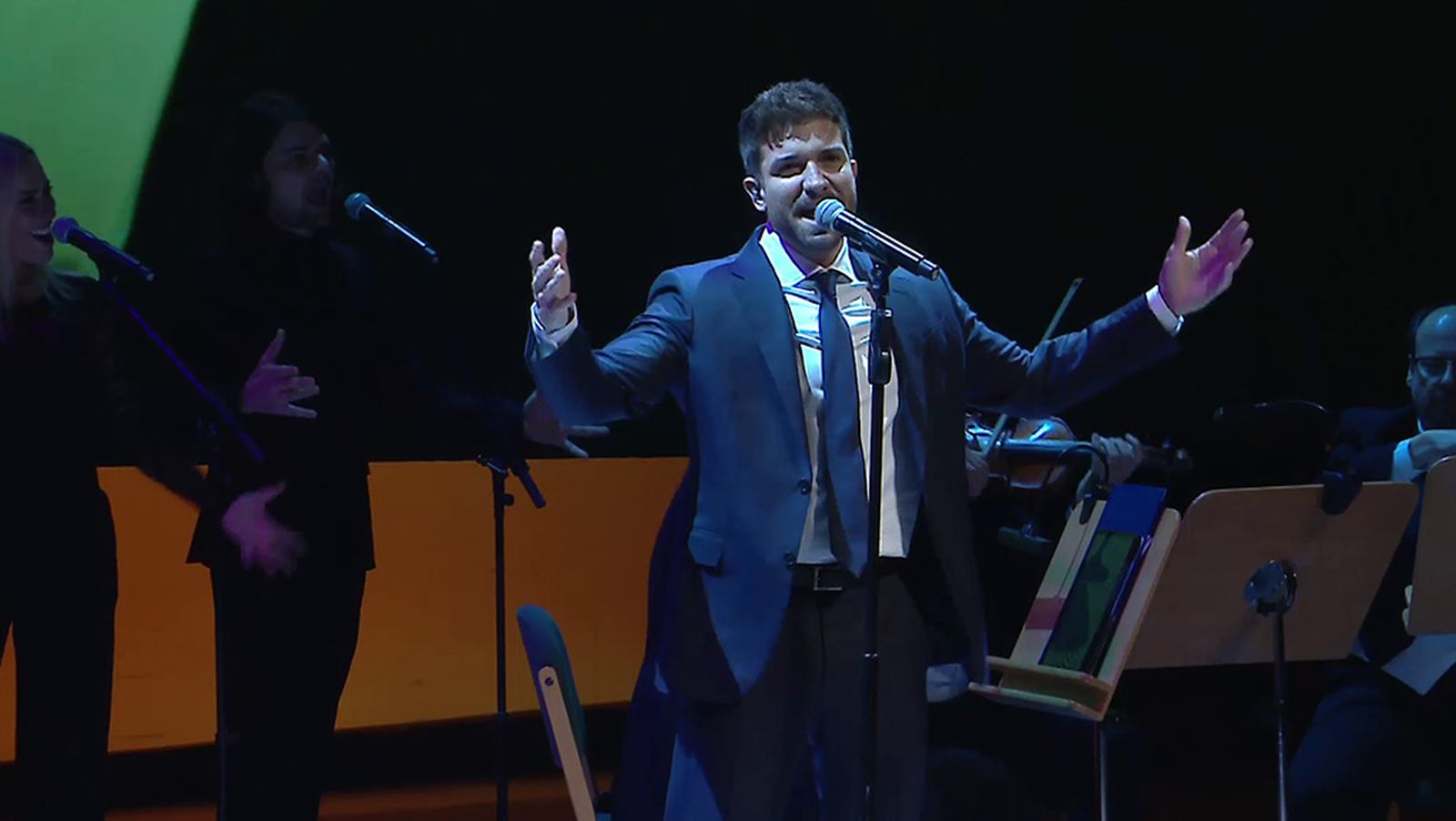 Actuación Pablo Alborán primera