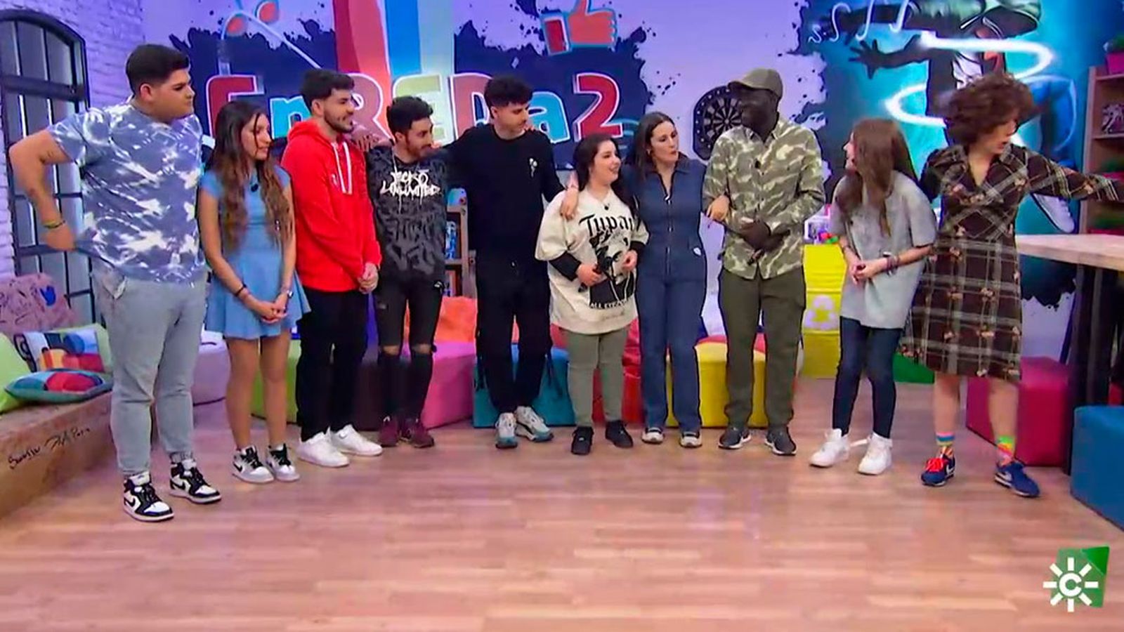 'La cebolla y el negro Hari' con más de 46 millones de visitas de su tema 'habibi' nos canta 'No existe cura'