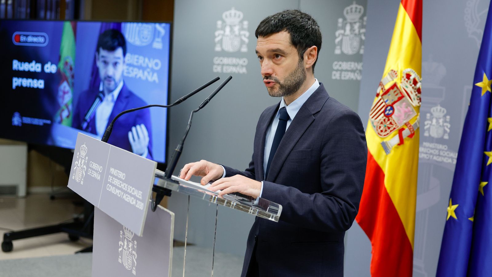 El ministro de Consumo, Pablo Bustinduy