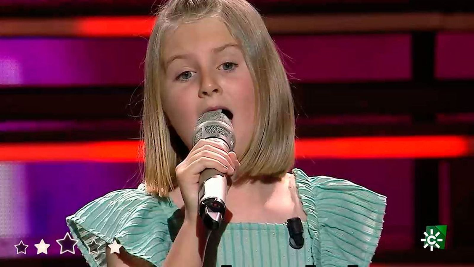 Martina Soler eriza el corazón con su inocencia y su versión de 'Como yo te amo'
