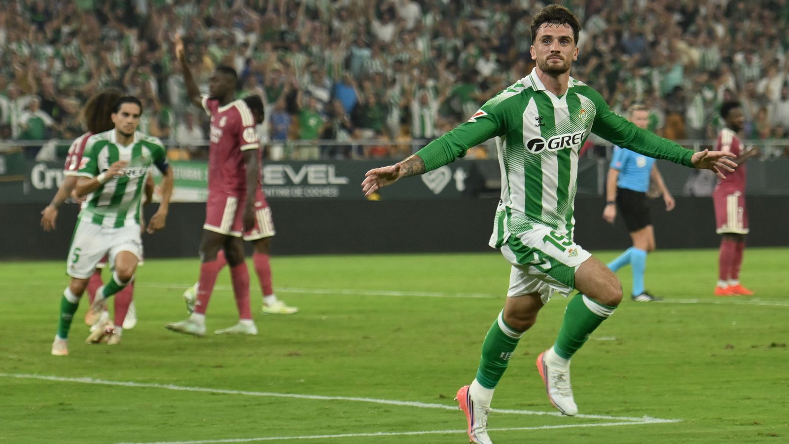 Parrot marca el gol del triunfo en el minuto 80.