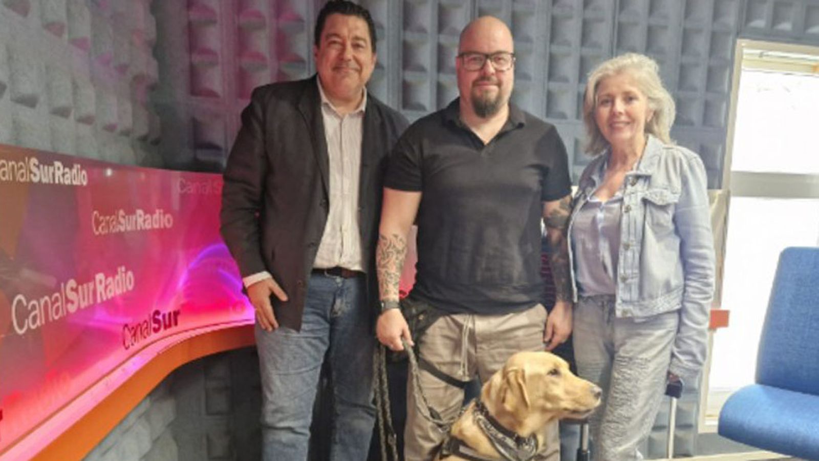IMAGEN CSR ELOY ARANDA PERRO GUIA