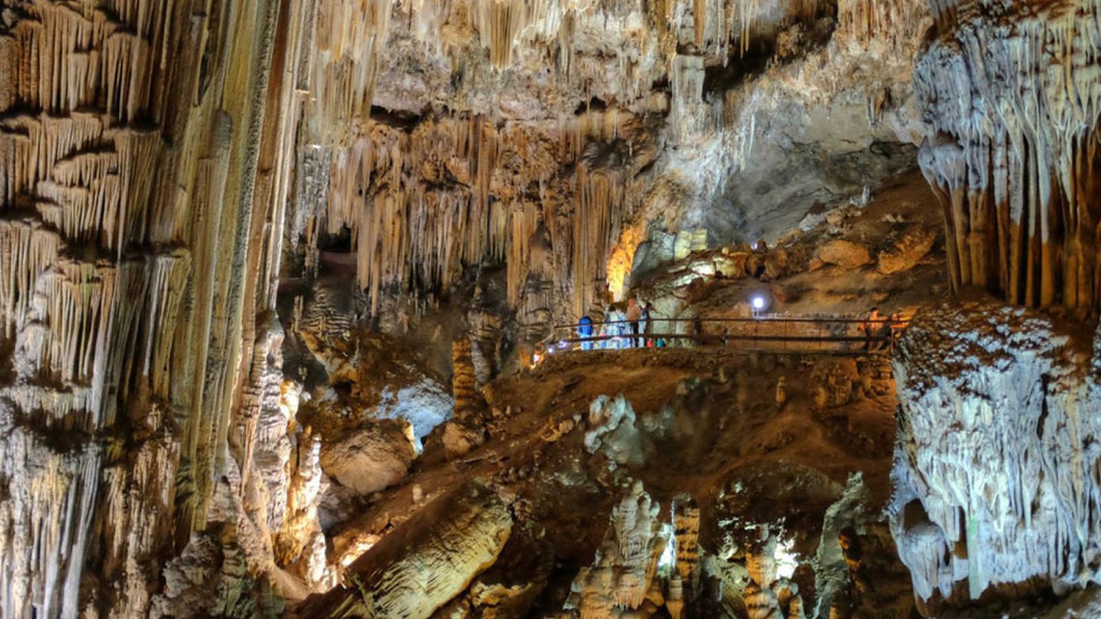 Cuevas de Nerja