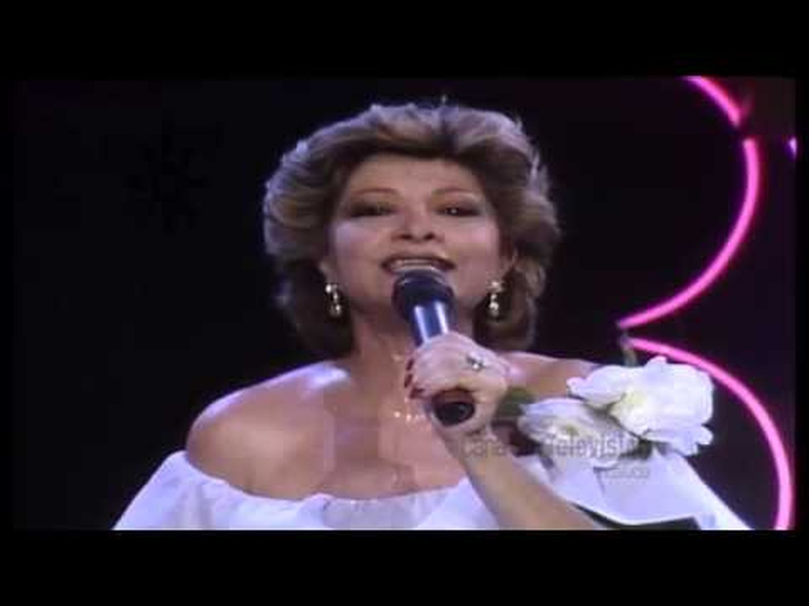 EUROVISIÓN 1965: Conchita Bautista y "Qué bueno, qué bueno"