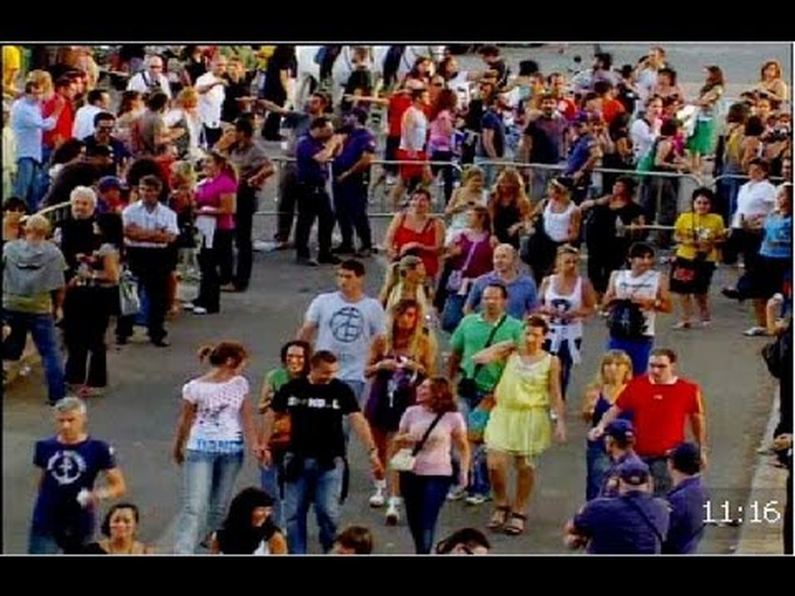 Madonna en Sevilla: concierto en el Estadio Olímpico de la Cartuja y fans  (2008)
