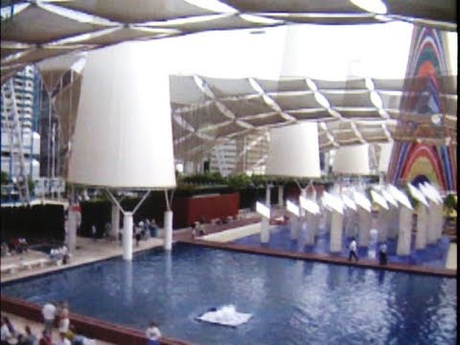 Expo 92: Las empresas