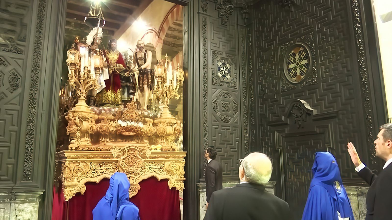 El Prendimiento de Córdoba, un paso de misterio inspirado en el Palacio de Versalles
