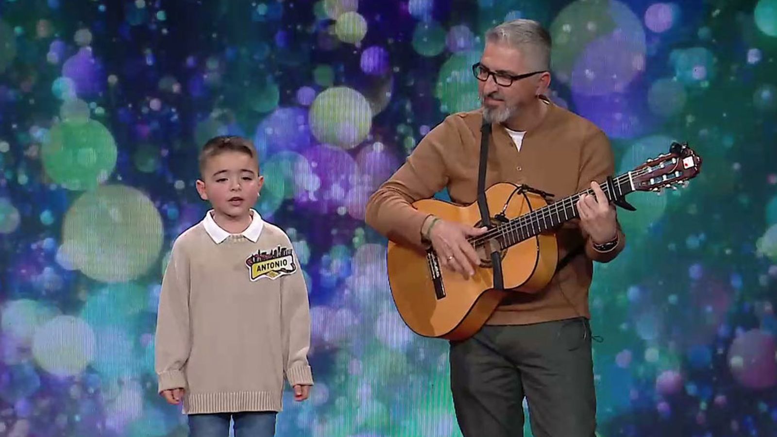 Antonio Malia, el comparcigotero que ha conquistado el plató del Show Bertín