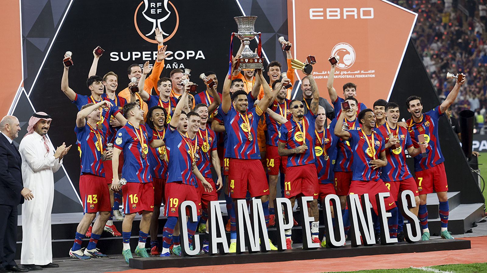 El Barcelona gana la Supercopa