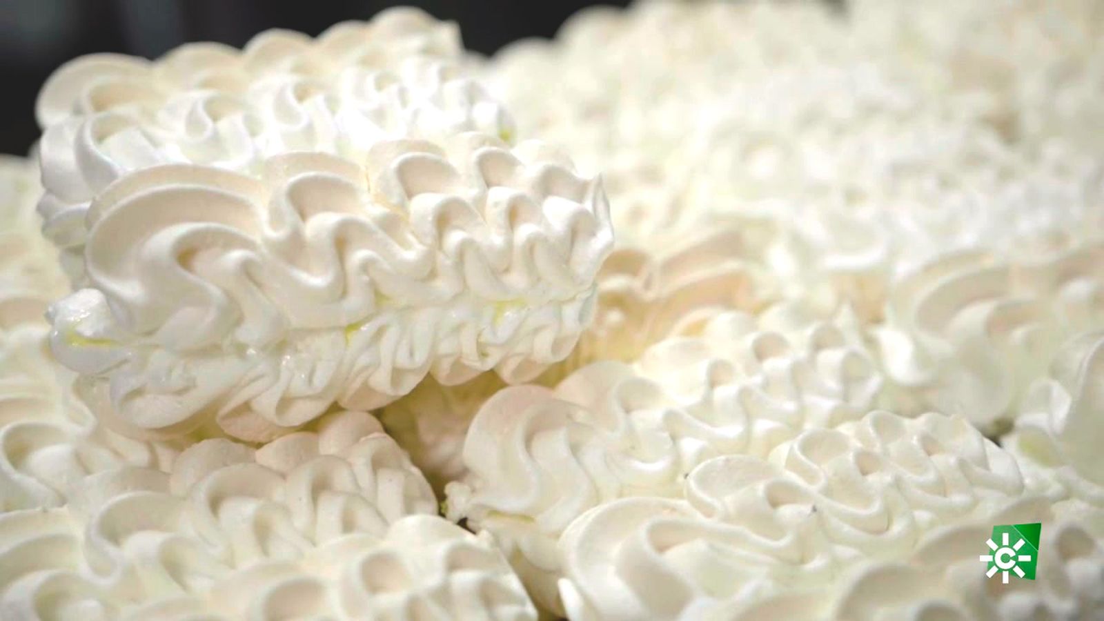 Los merengues de Canjáyar, una locura deliciosa