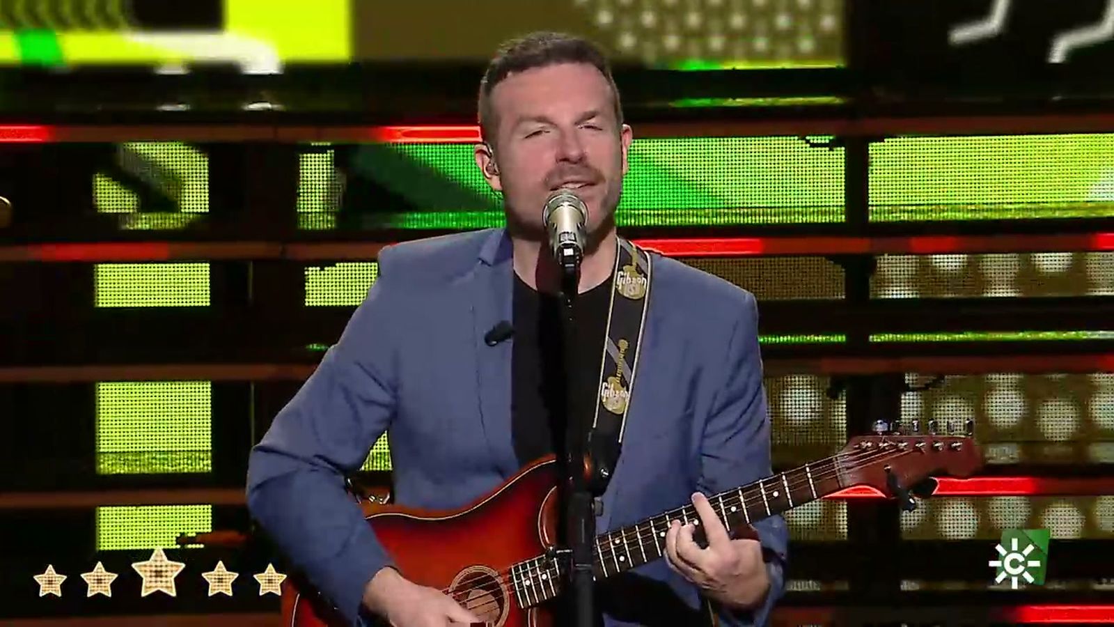 Manu Valiana  entusiasma al jurado cantando por Bob Marley