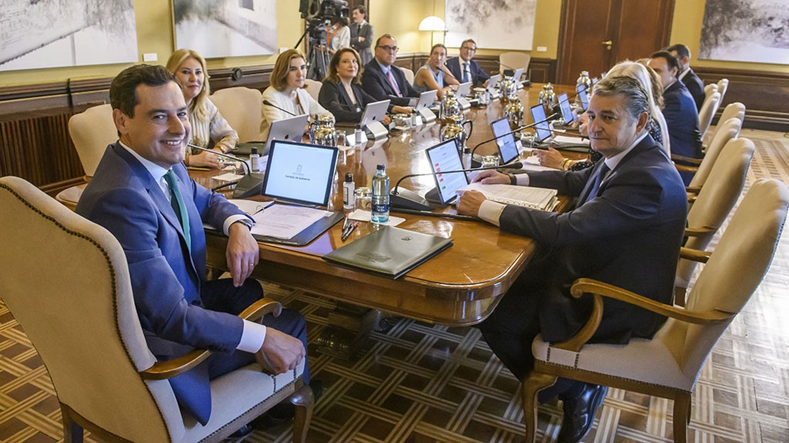Primer consejo de Gobierno