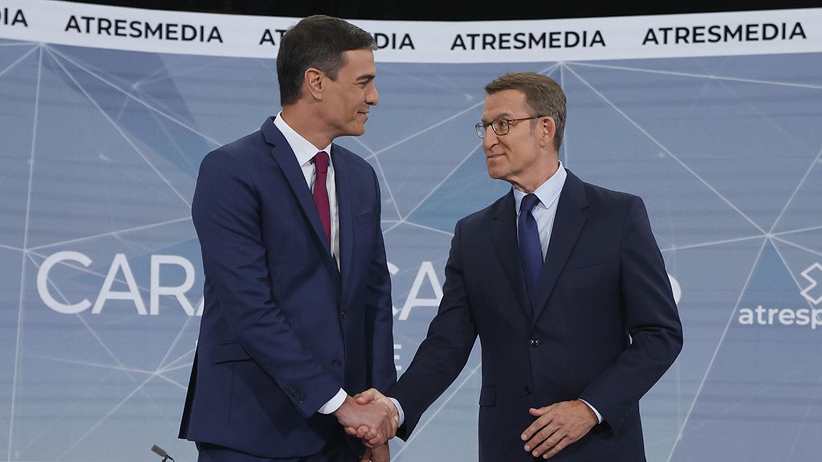Cara a cara de Sánchez y Feijóo