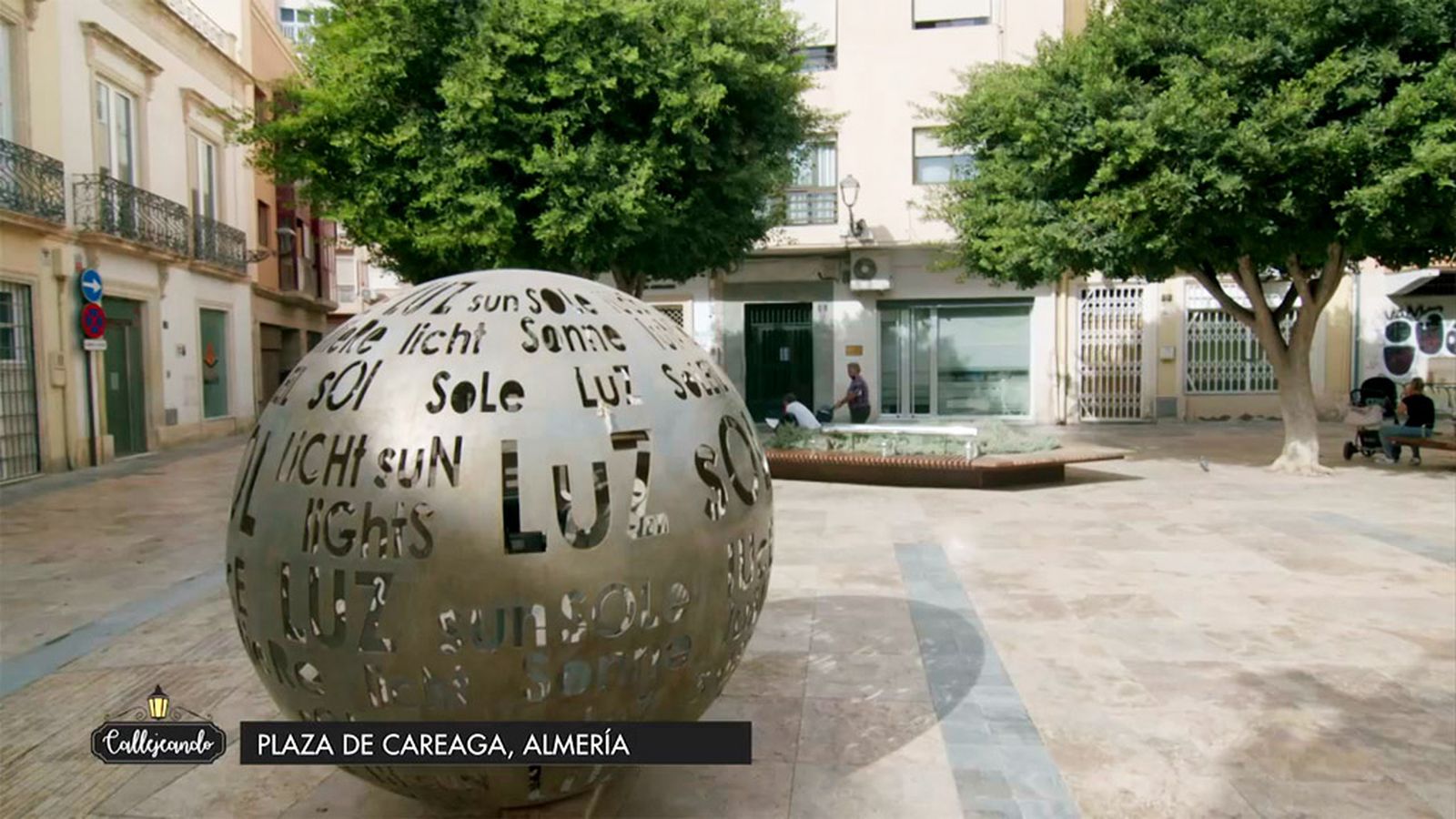 La plaza de Careaga, en Almería, un espacio acogedor que invita al sosiego
