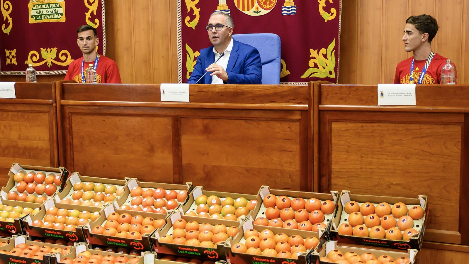 Tomates de Los Palacios para Fabián y Gavi