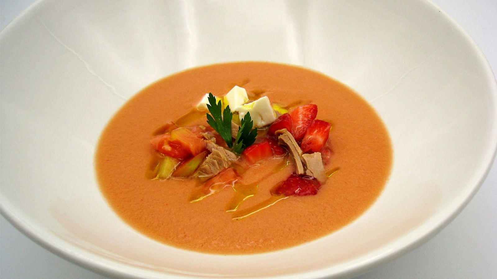 Cómetelo, gazpacho de fresas 03/08/20 TAPA 1024x576