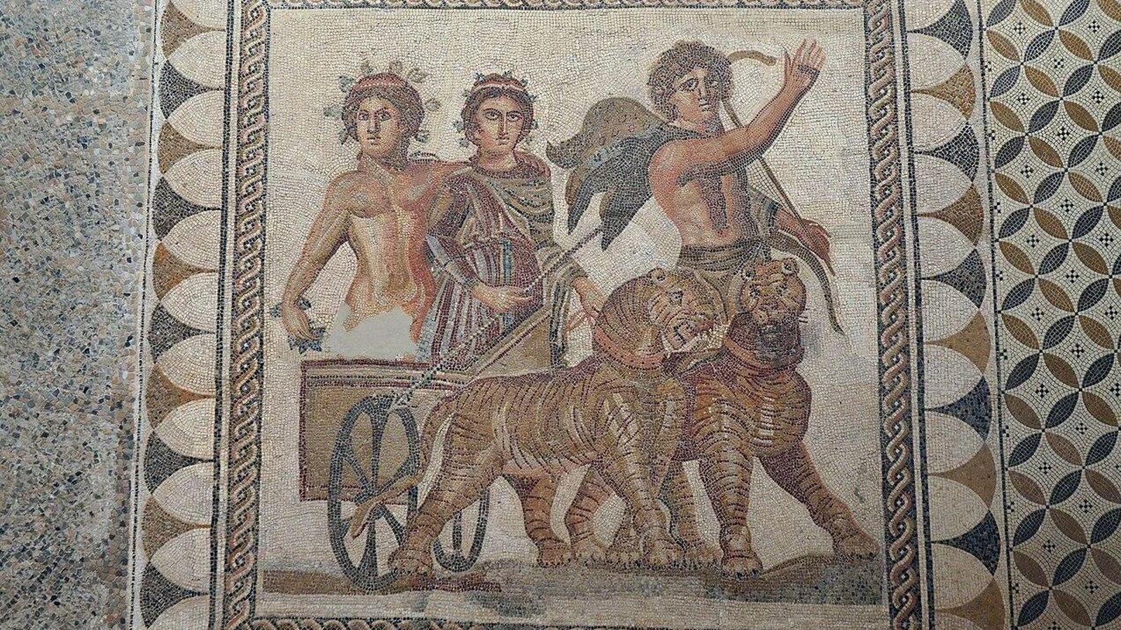 Fragmento del nuevo mosaico romano hallado en Écija