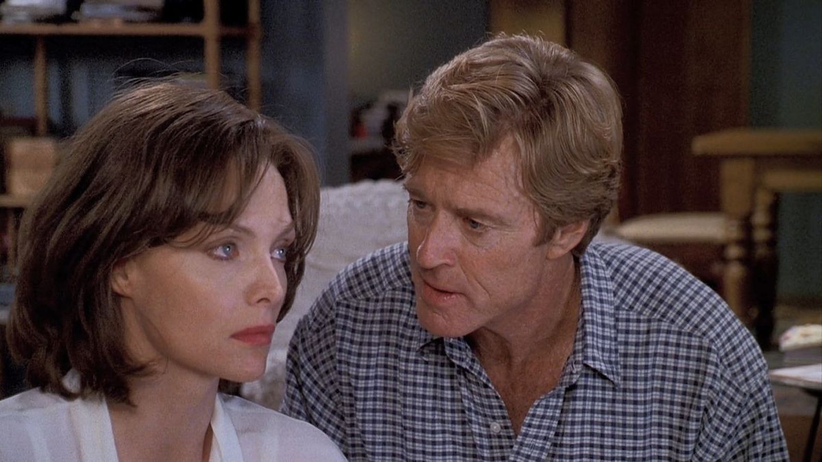 Robert Redford y Michelle Pfeiffer, en "Íntimo y personal"
