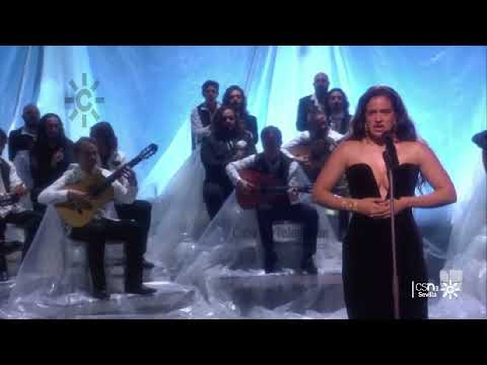 Los Grammy Latinos 2023 en Andalucía y Rosalía canta "Se nos rompió el amor" de Rocío Jurado