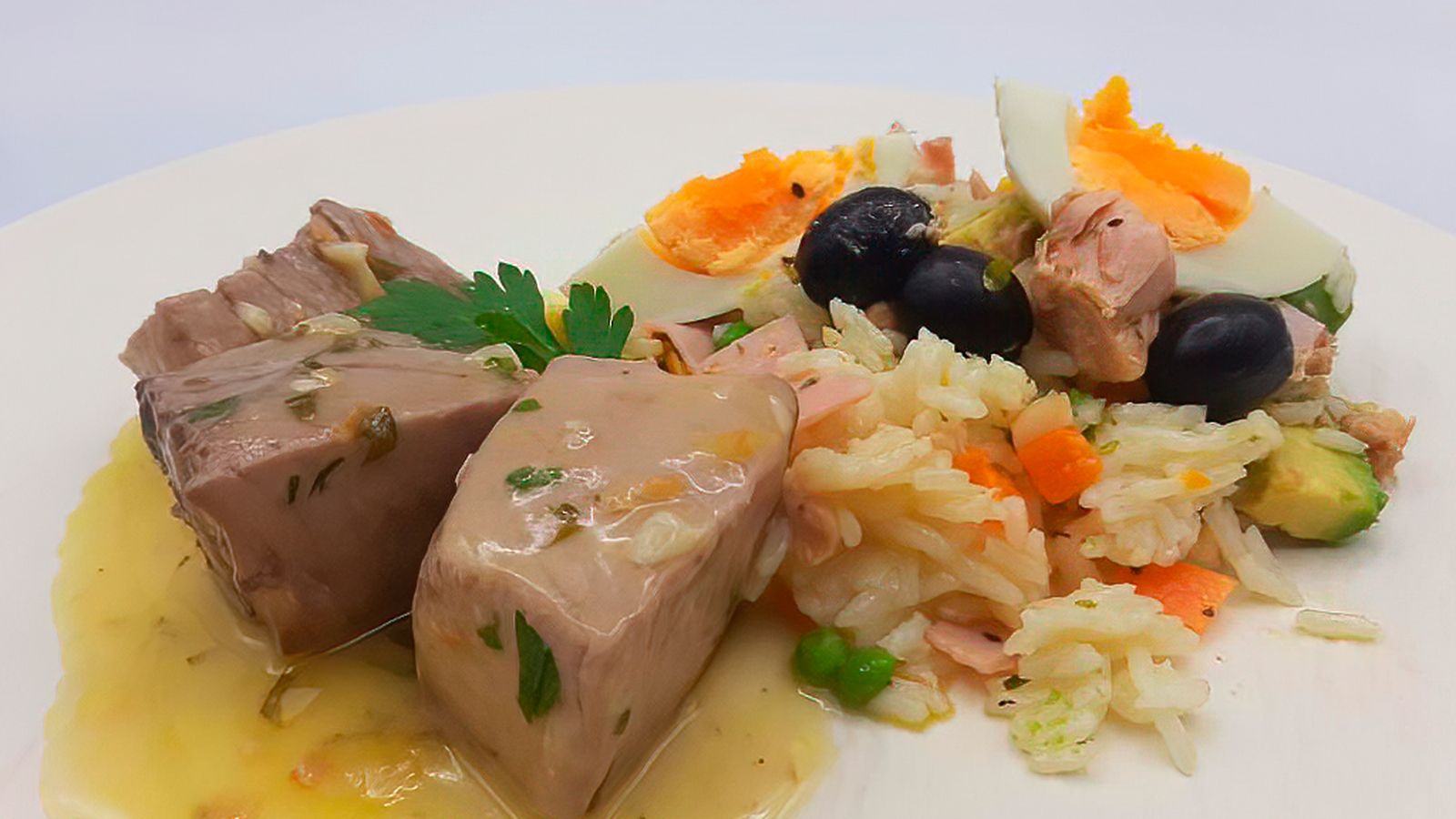Cómetelo: Atún al ajillo con ensalada de arroz 05/08/25   1024x576