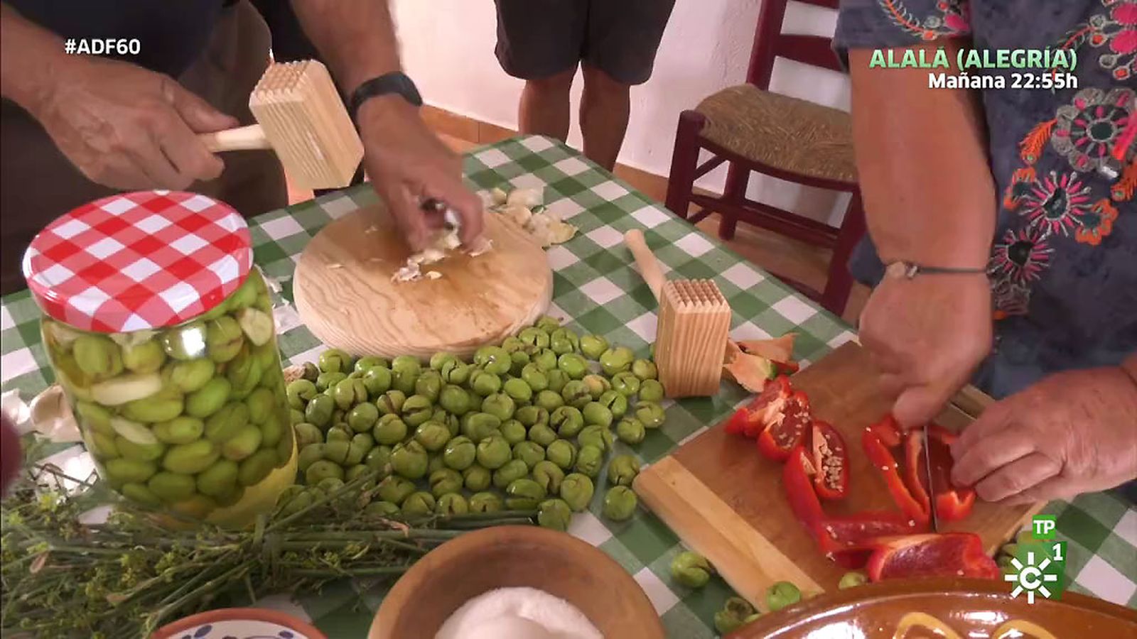 Andalucía de fiesta | Los secretos de la aceituna de Alozaina