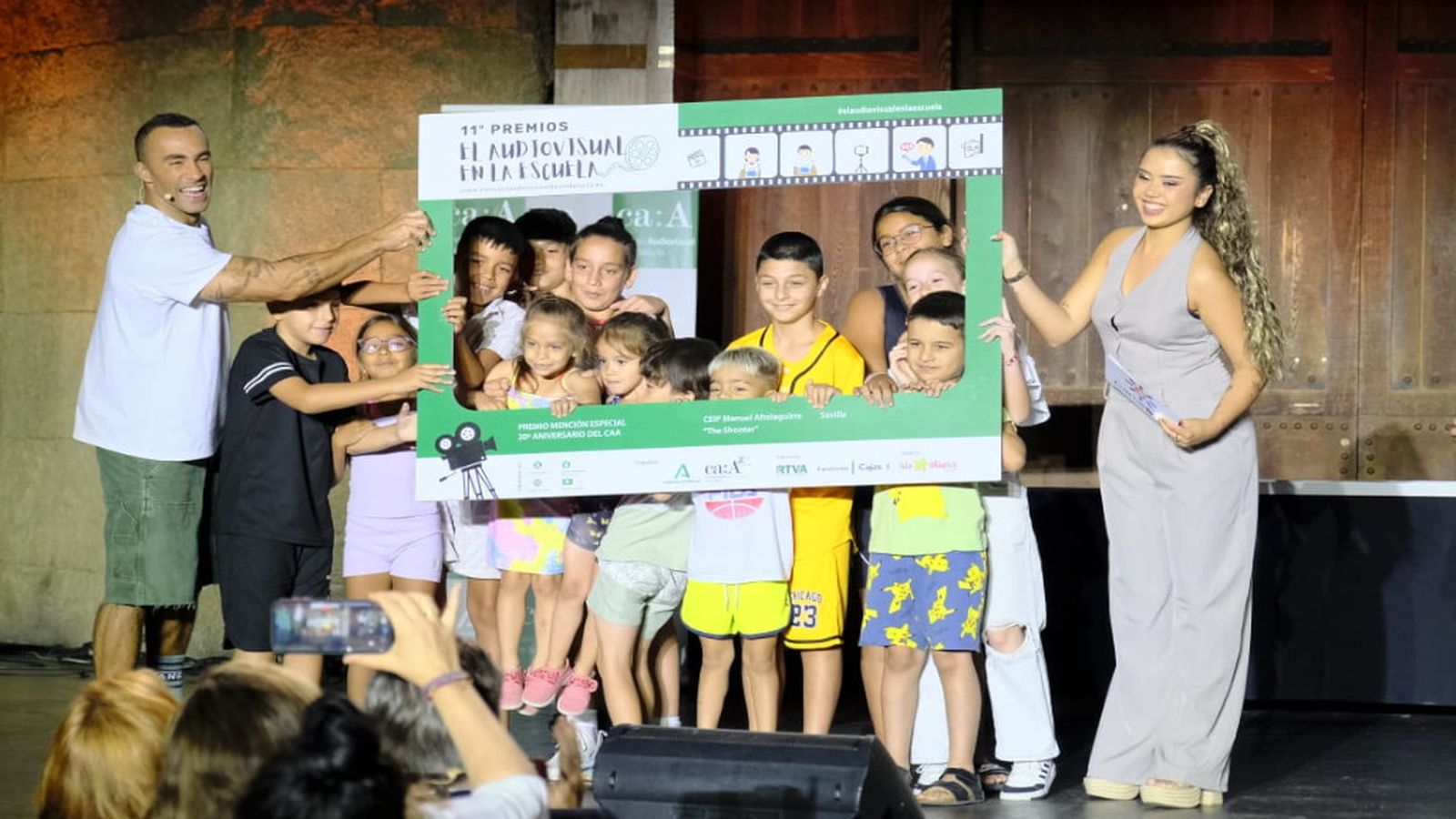 13 premios audiovisual escuela 3