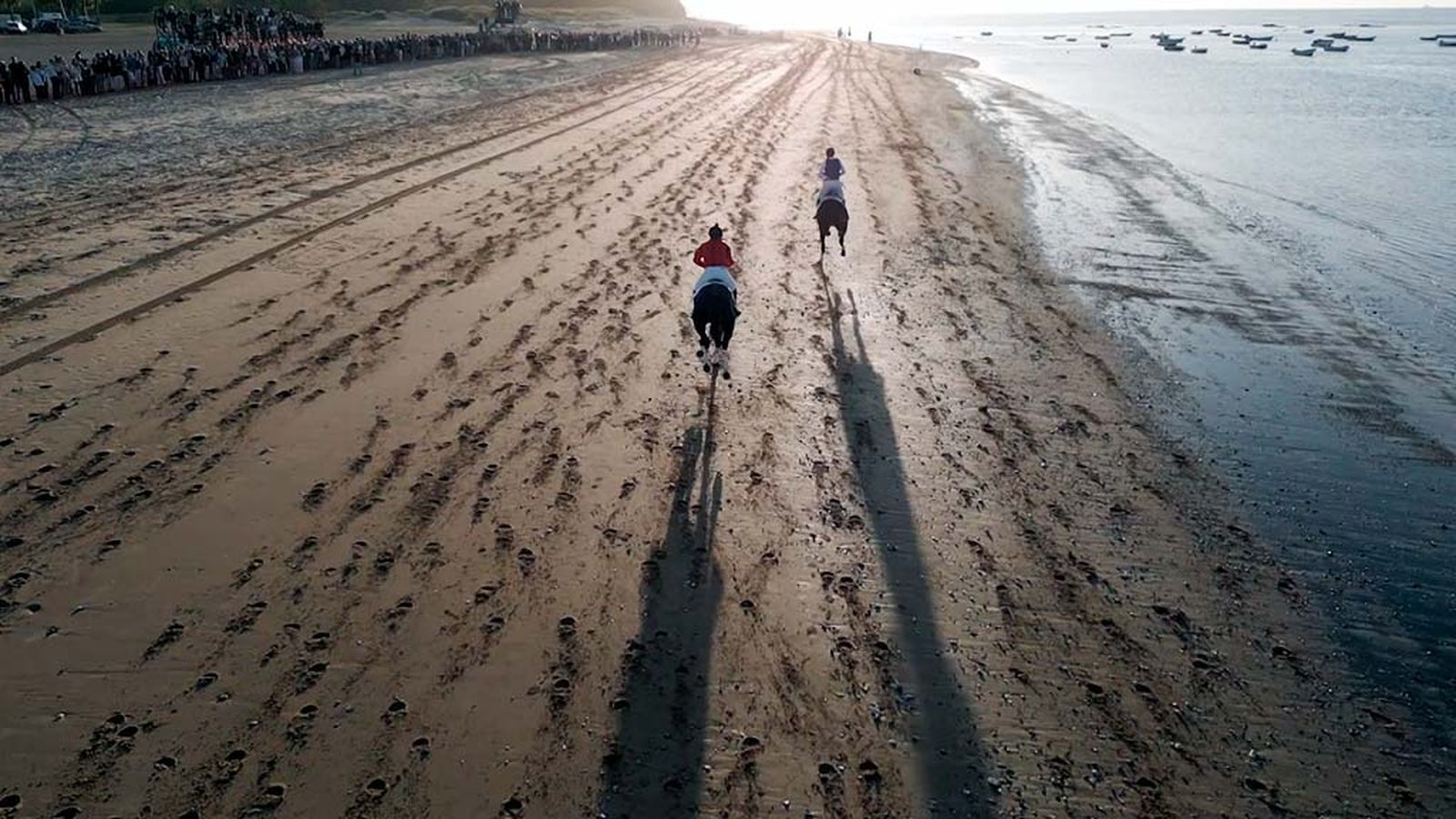 Juan Ramón Romero cumple su sueño de participar en las carreras de caballos de Sanlúcar de Barrameda