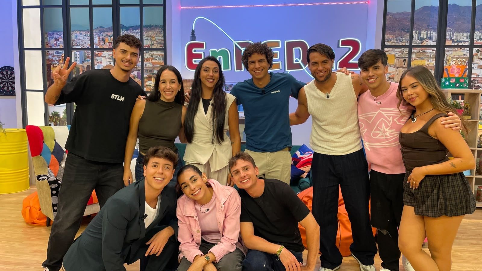 Invitados al pisito de "EnrREDa2".