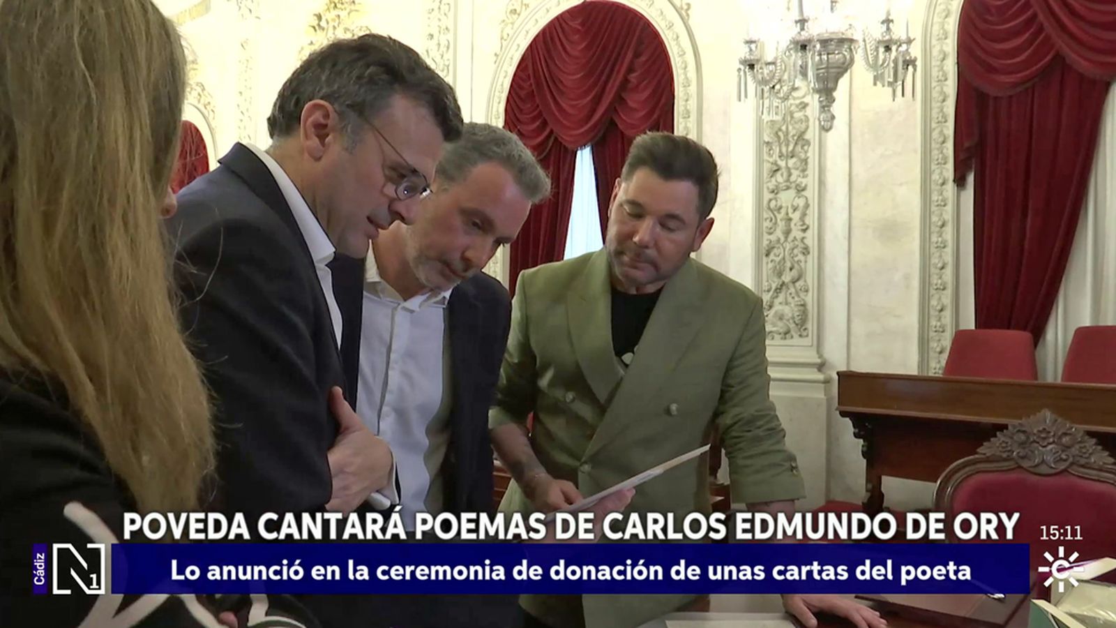 Miguel Poveda dona a la Fundación Carlos Edmundo de Ory cartas inéditas del poeta gaditano