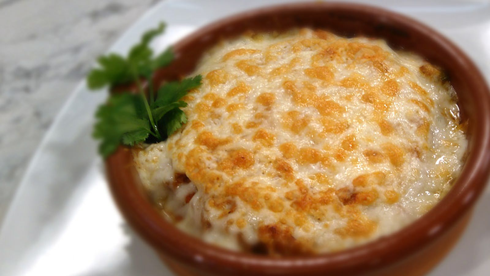 800x450 Cómetelo (Enchilada de ternera)