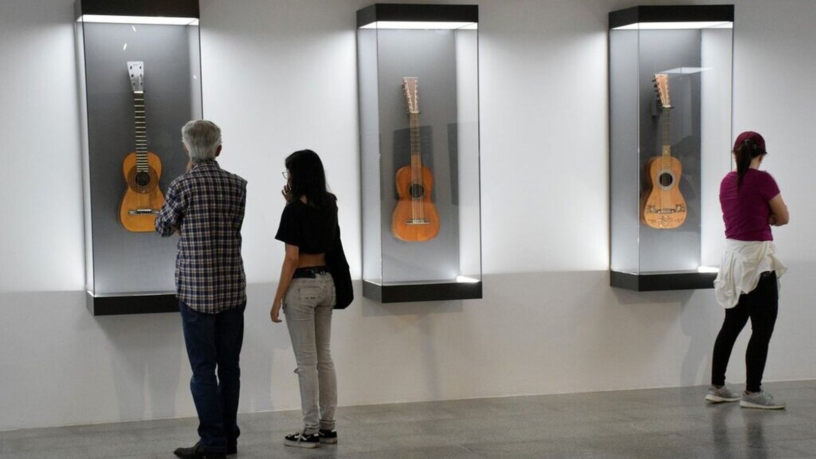 Expo de guitarras 1024