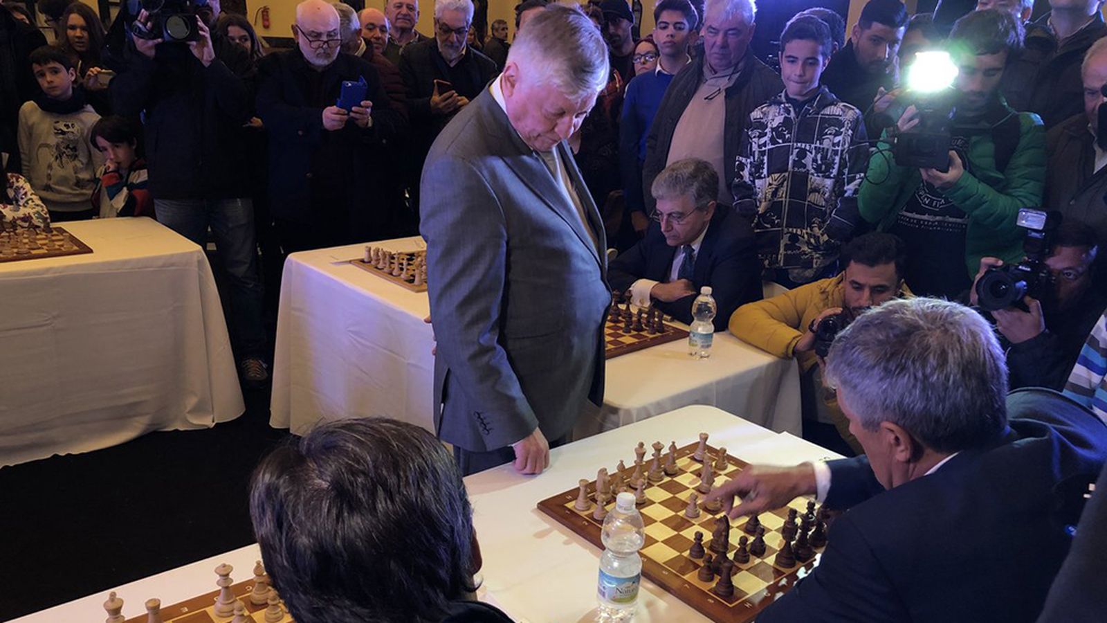 Karpov Setién Haro ajedrez Betis 1024