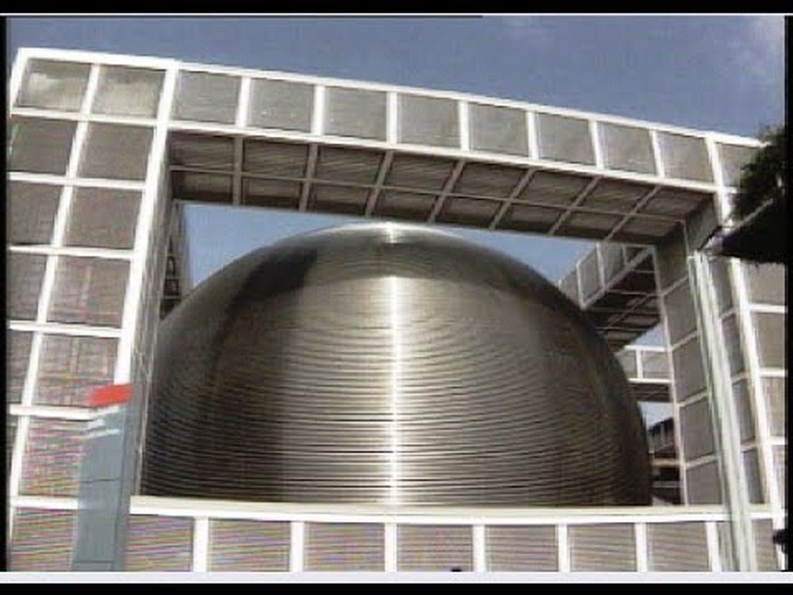 Cine Omnimax en la Expo 92