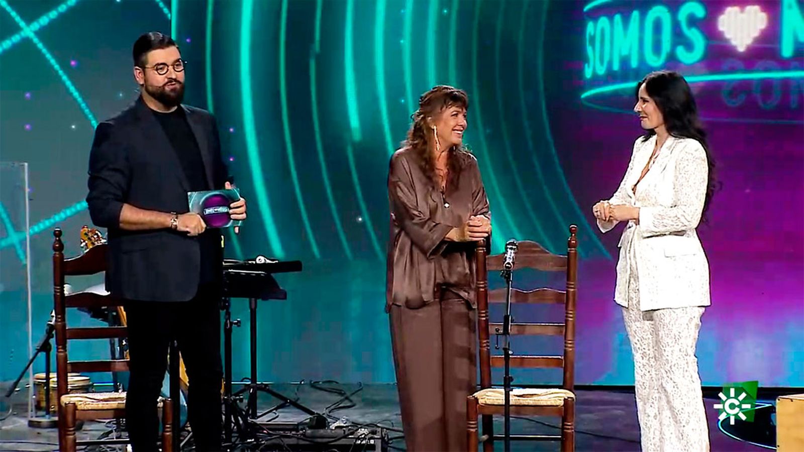 Lole canta Todo es de color, la canción que fascina a Diana Navarro
