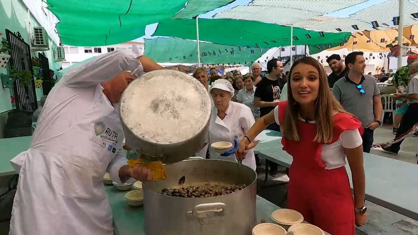 500 kilos de caracoles para celebrar el día grande de Riogordo