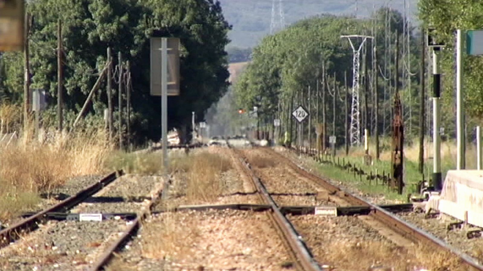 Vias tren Bobadilla