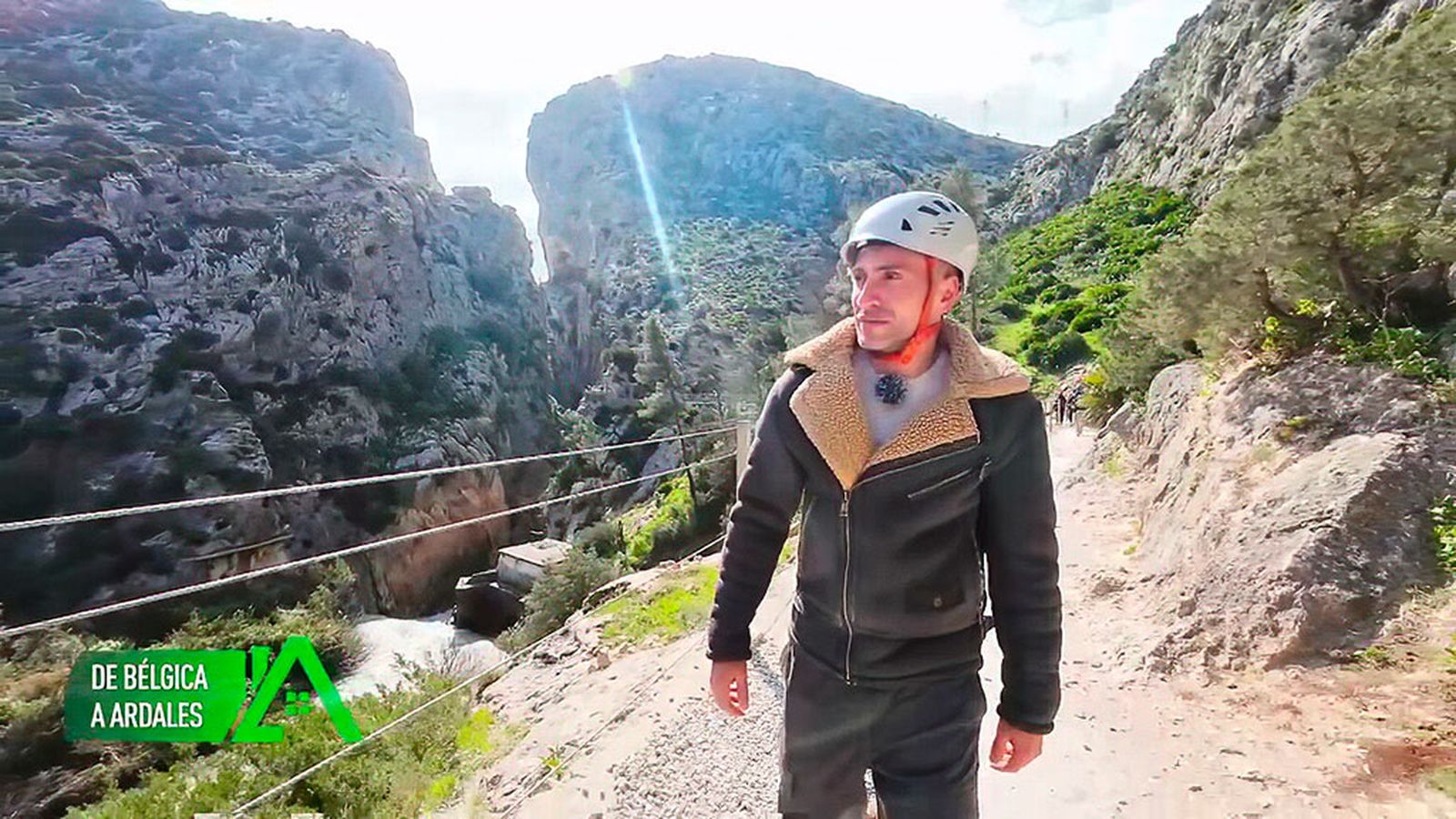 Conocido como 'Pablo, el belga' ha montado su propia empresa de guías en el Caminito del Rey en Ardales