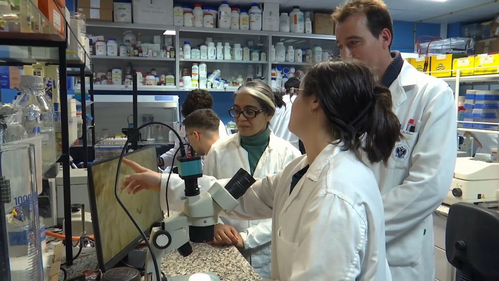 ConCiencia Batalla en el micromundo Tapa